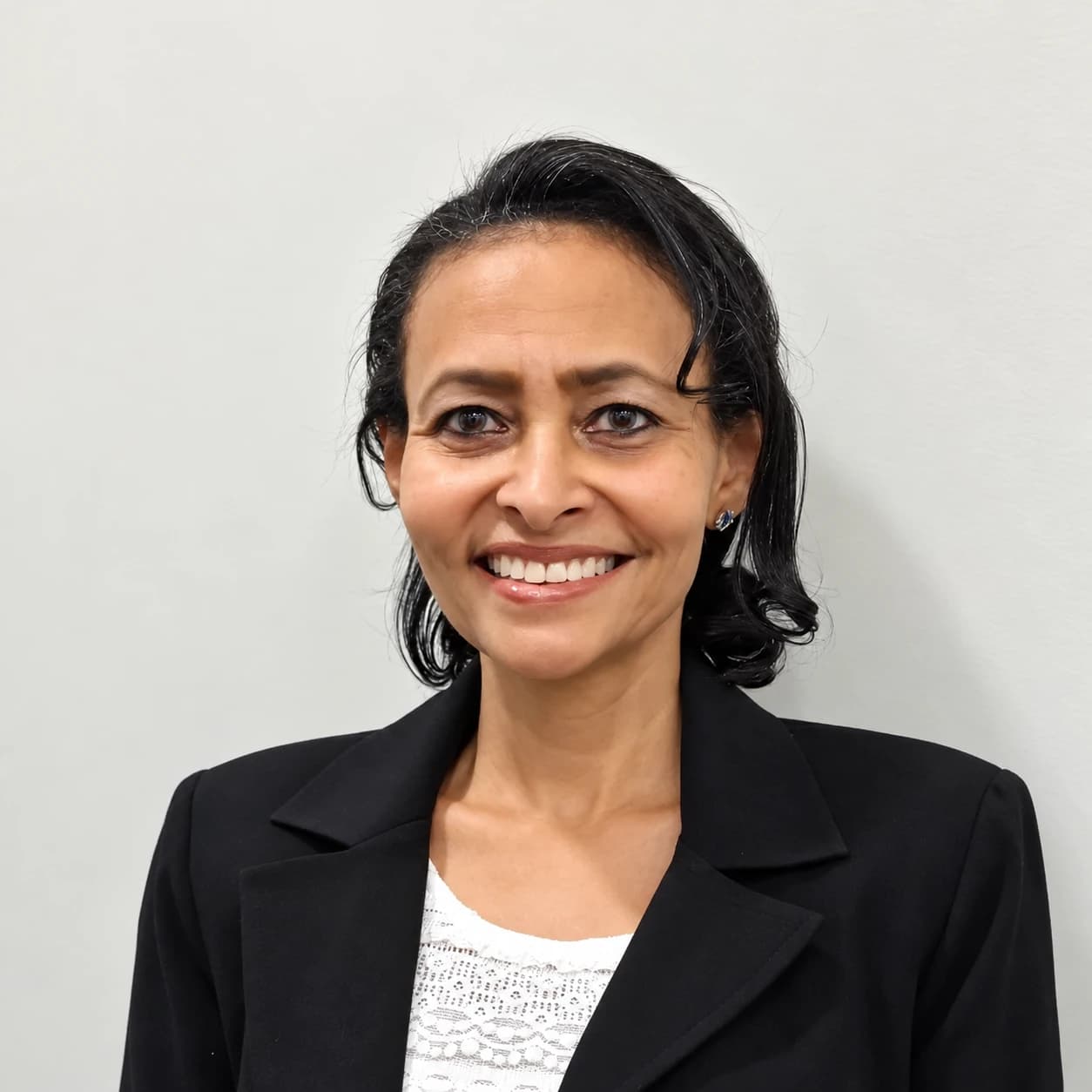 Dr. Lidia Tekle